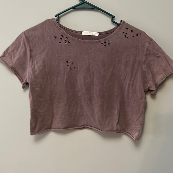 Tops - Distressed Purple Cropped T-Shirt